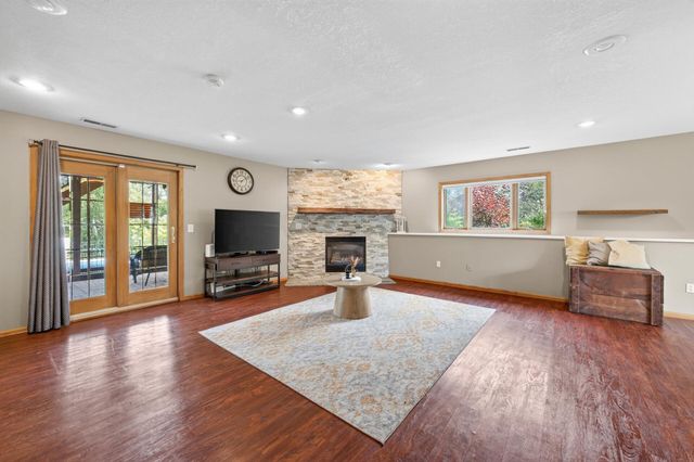 5440 141st Court N, Hugo, MN 55038