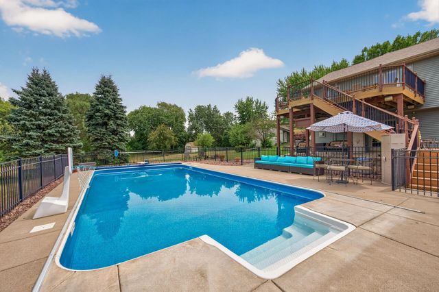 5440 141st Court N, Hugo, MN 55038