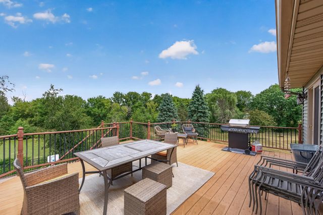 5440 141st Court N, Hugo, MN 55038