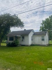 10216 W Powder Mill Road, Edwards, IL 61528