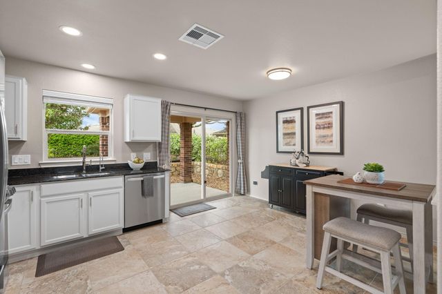 1014 Oleander Way, Richmond, TX 77469