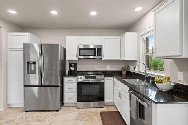 1014 Oleander Way, Richmond, TX 77469