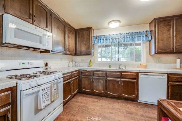 5344 Lucretia, Jurupa Valley, CA 91752