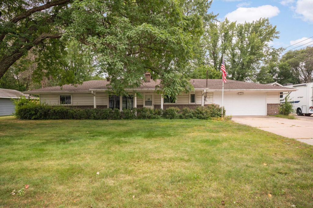 1240 80th Avenue NE, Spring Lake Park, MN 55432
