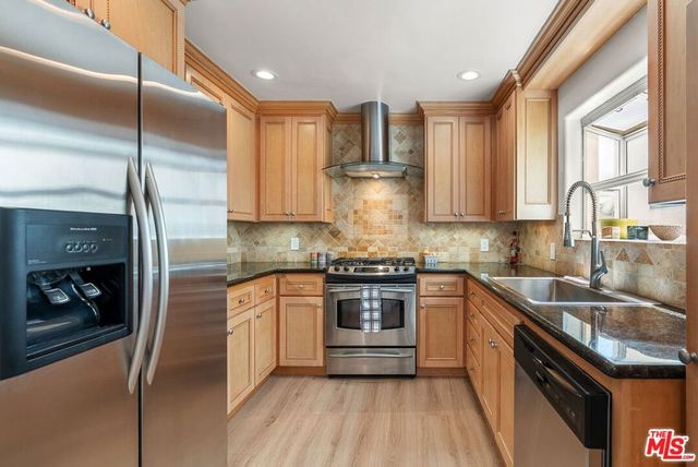 8646 W Olympic Boulevard 204, Los Angeles, CA 90035
