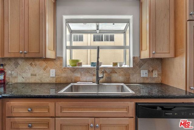 8646 W Olympic Boulevard 204, Los Angeles, CA 90035