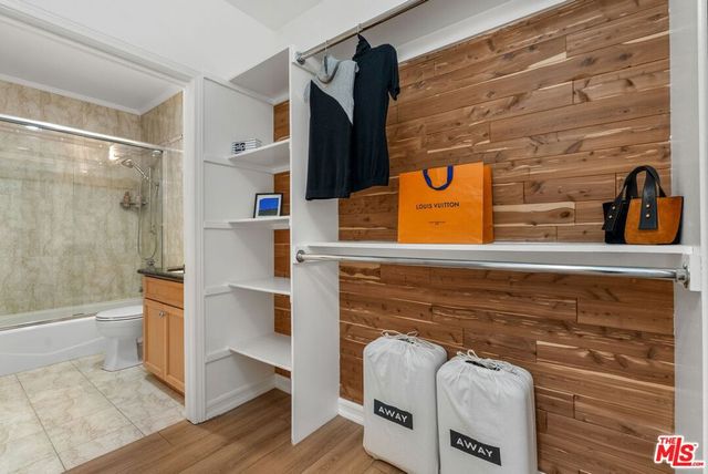 8646 W Olympic Boulevard 204, Los Angeles, CA 90035