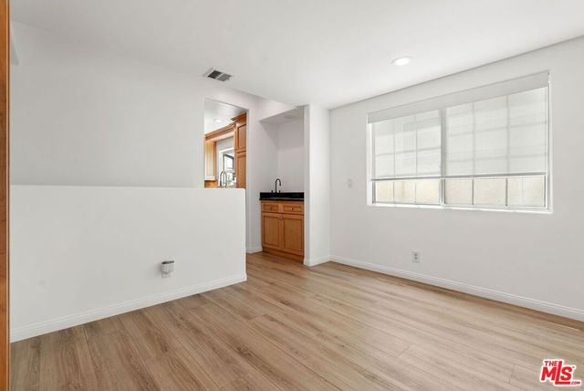 8646 W Olympic Boulevard 204, Los Angeles, CA 90035