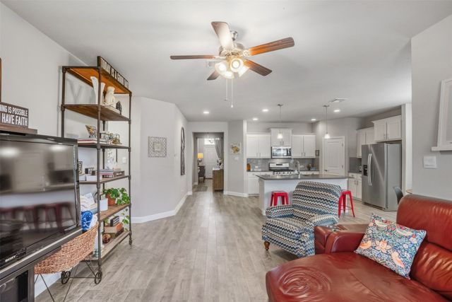 159 Tanager Drive, Rhome, TX 76078