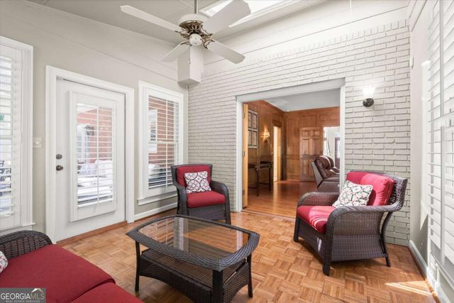 935 Ivy Falls Drive, Sandy Springs, GA 30328
