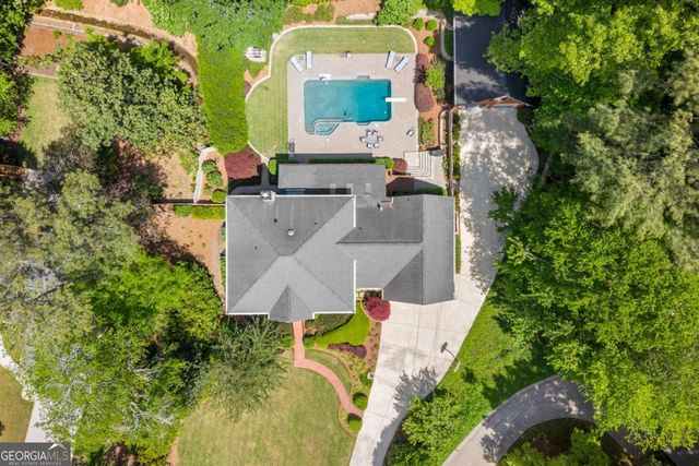 935 Ivy Falls Drive, Sandy Springs, GA 30328