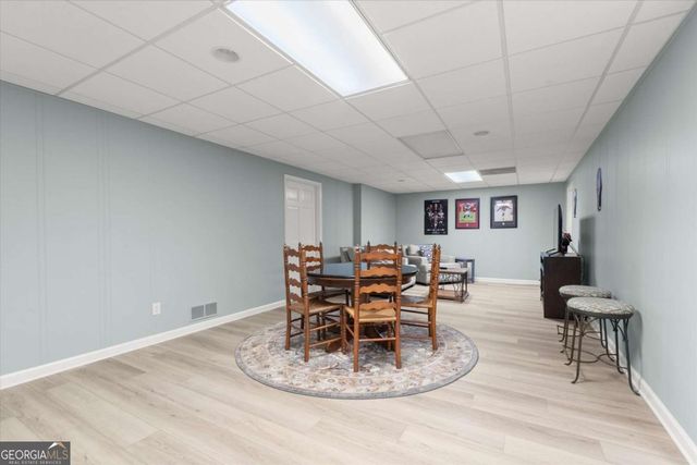 935 Ivy Falls Drive, Sandy Springs, GA 30328