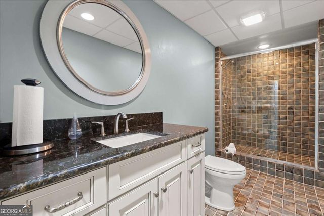 935 Ivy Falls Drive, Sandy Springs, GA 30328