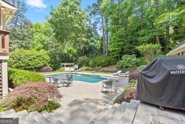935 Ivy Falls Drive, Sandy Springs, GA 30328