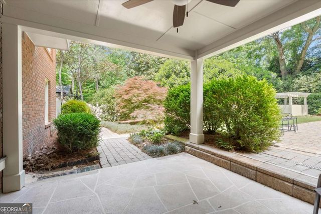 935 Ivy Falls Drive, Sandy Springs, GA 30328