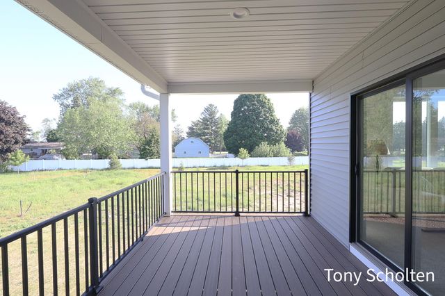 5127 Blendon Meadow Circle 25, Blendon Twp, MI 49426