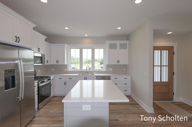 5127 Blendon Meadow Circle 25, Blendon Twp, MI 49426