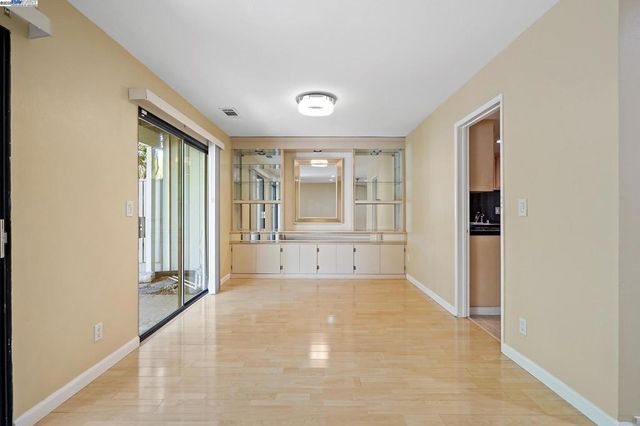 5227 Riverdale Court, Pleasanton, CA 94588