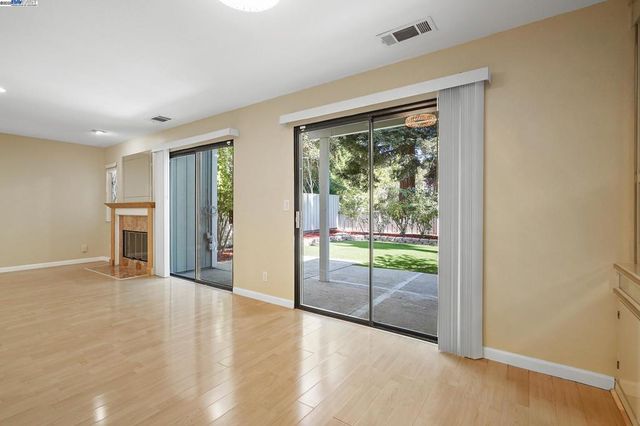 5227 Riverdale Court, Pleasanton, CA 94588