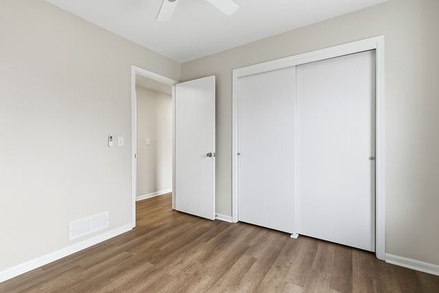 2514 E 51st Street E, Davenport, IA 52807