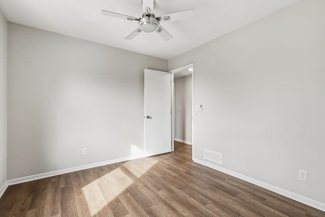 2514 E 51st Street E, Davenport, IA 52807