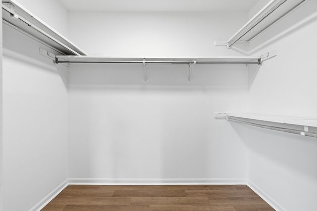 2514 E 51st Street E, Davenport, IA 52807