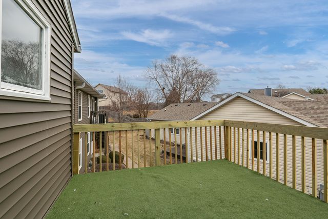 2514 E 51st Street E, Davenport, IA 52807