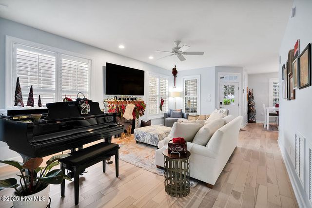 1508 Drill Shell Lane, Carolina Beach, NC 28428