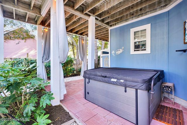 1508 Drill Shell Lane, Carolina Beach, NC 28428