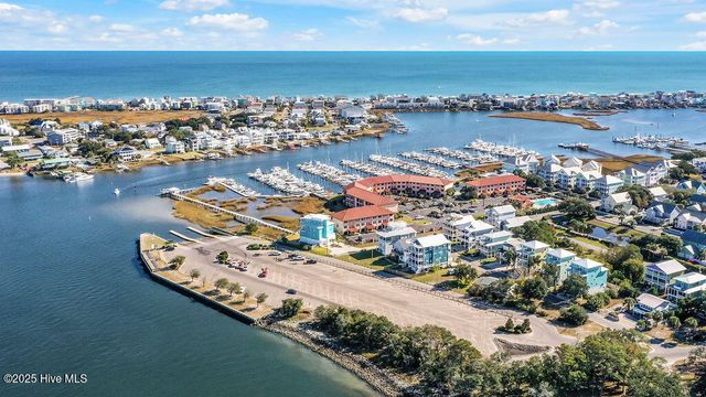 1508 Drill Shell Lane, Carolina Beach, NC 28428