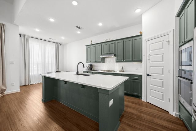 2146 Mossbrook Drive, Royse City, TX 75189