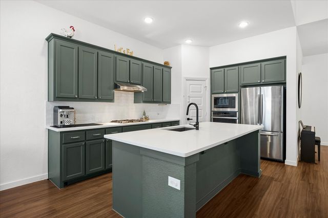 2146 Mossbrook Drive, Royse City, TX 75189