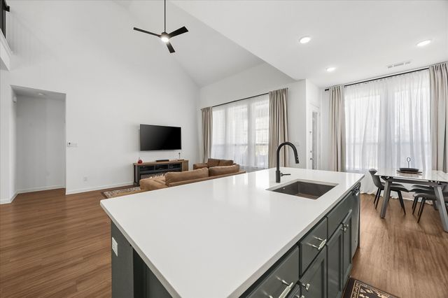 2146 Mossbrook Drive, Royse City, TX 75189