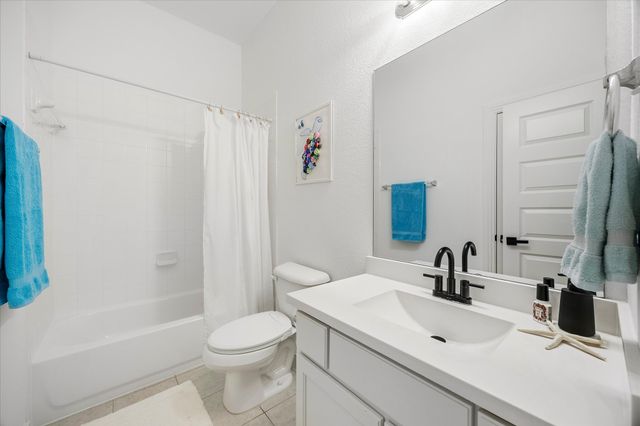 2146 Mossbrook Drive, Royse City, TX 75189