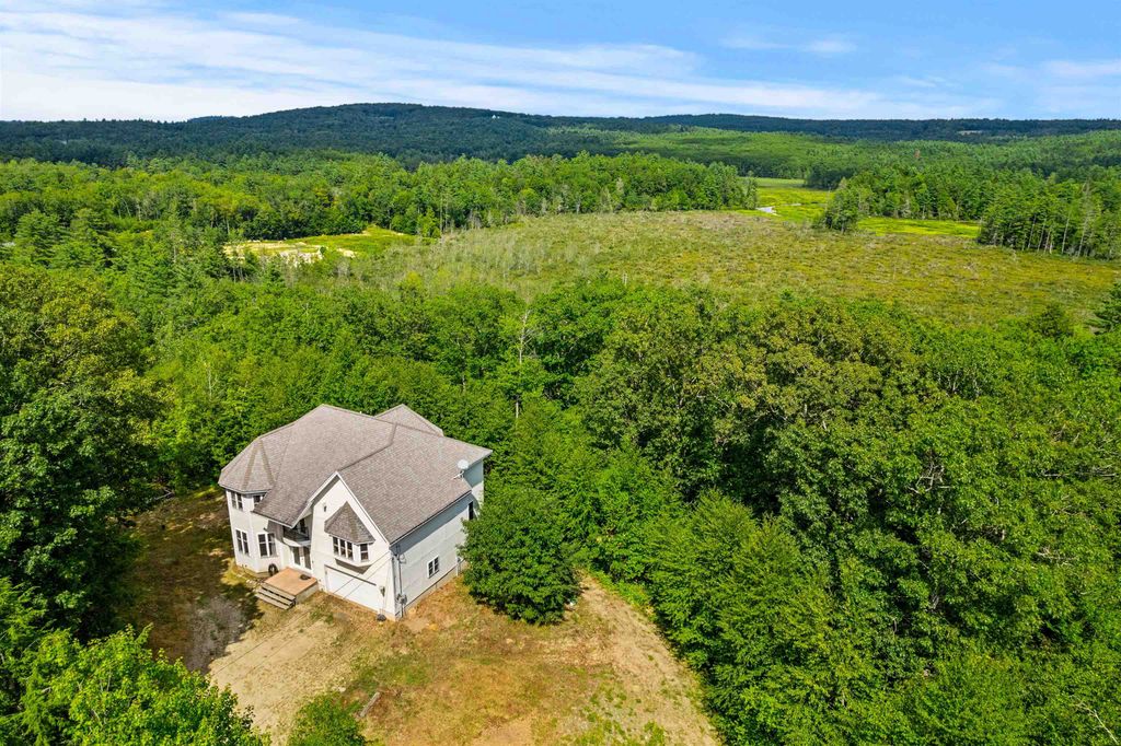 106 Rangeway Road, Dunbarton, NH 03046