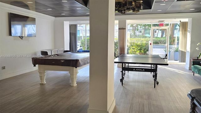 1865 79th St Causeway 2J, North Bay Village, FL 33141