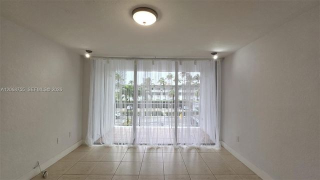 1865 79th St Causeway 2J, North Bay Village, FL 33141