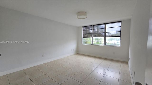 1865 79th St Causeway 2J, North Bay Village, FL 33141