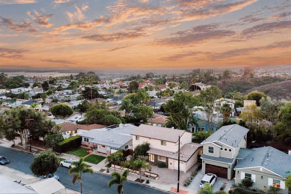 4030 Forney, San Diego, CA 92117 — photo 2