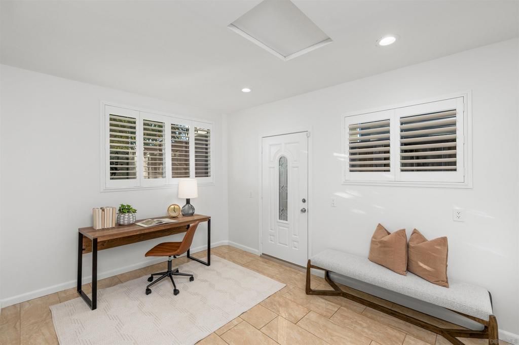 4030 Forney, San Diego, CA 92117 — photo 4