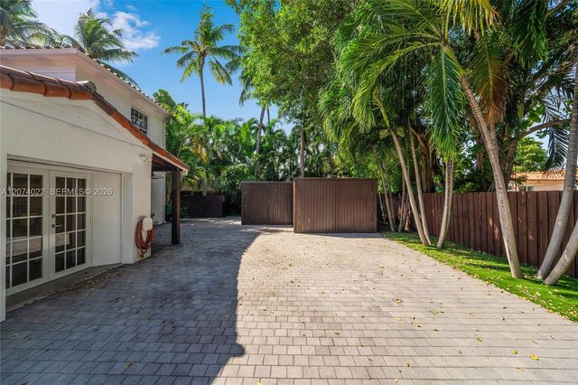 140 N Hibiscus Drive, Miami Beach, FL 33139