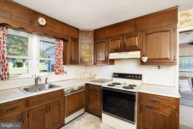 1194 YARDVILLE ALLENTOWN RD, Allentown, NJ 08501