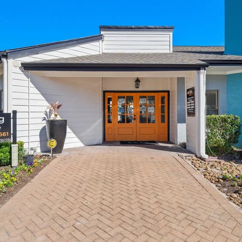 7250 W Greens Road 1703, Houston, TX 77064