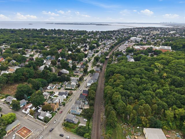 354 Essex, Swampscott, MA 01907