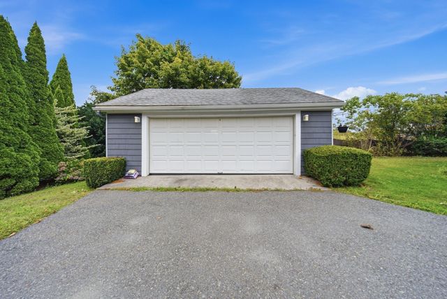 354 Essex, Swampscott, MA 01907
