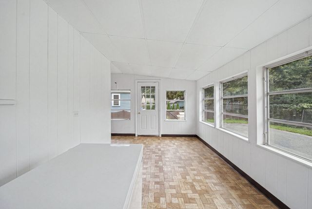 354 Essex, Swampscott, MA 01907