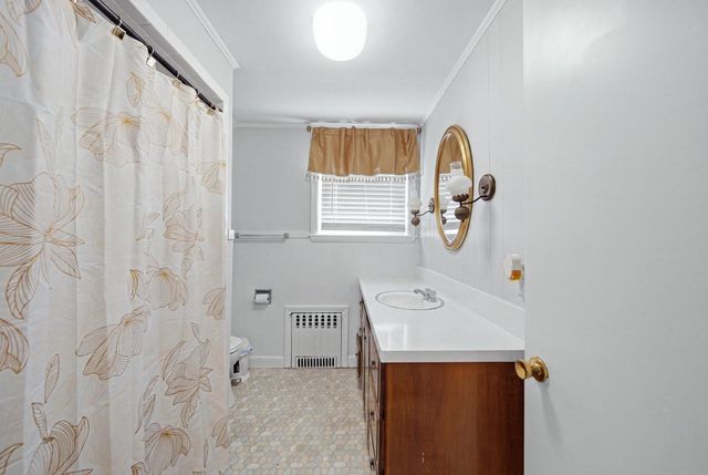 354 Essex, Swampscott, MA 01907