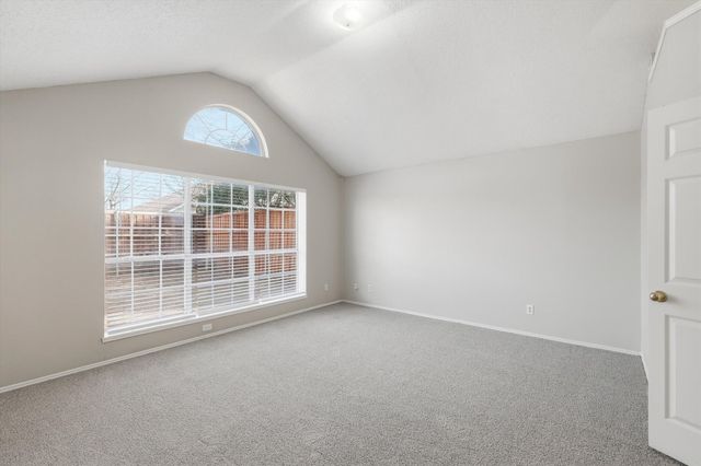 8701 Mystic Trail, Fort Worth, TX 76118