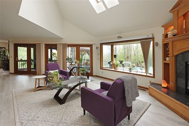 3485 Oran Delphi Road, Pompey, NY 13104