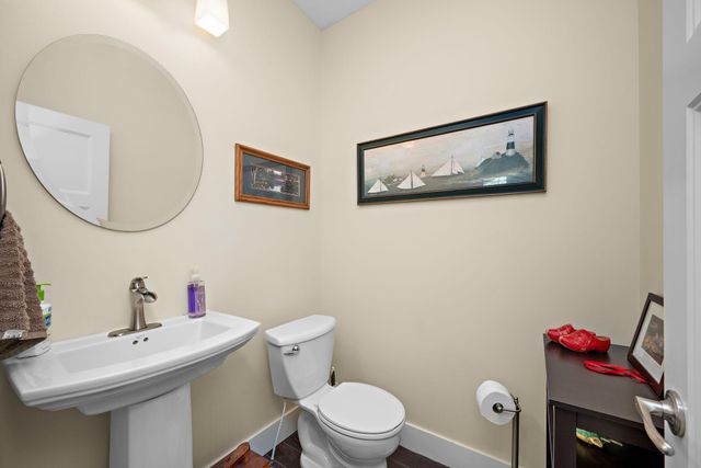 1013 Planters Path, Bayport, MN 55003